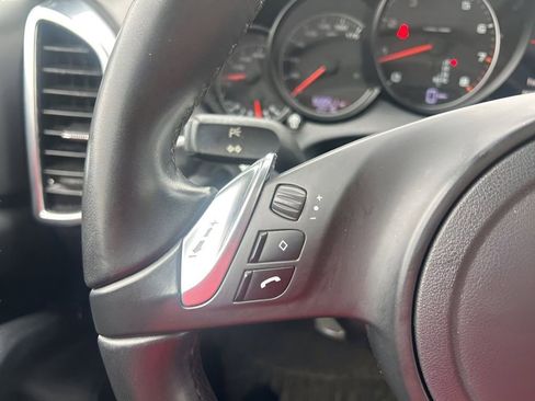 Used 2012 Porsche Cayenne image 23