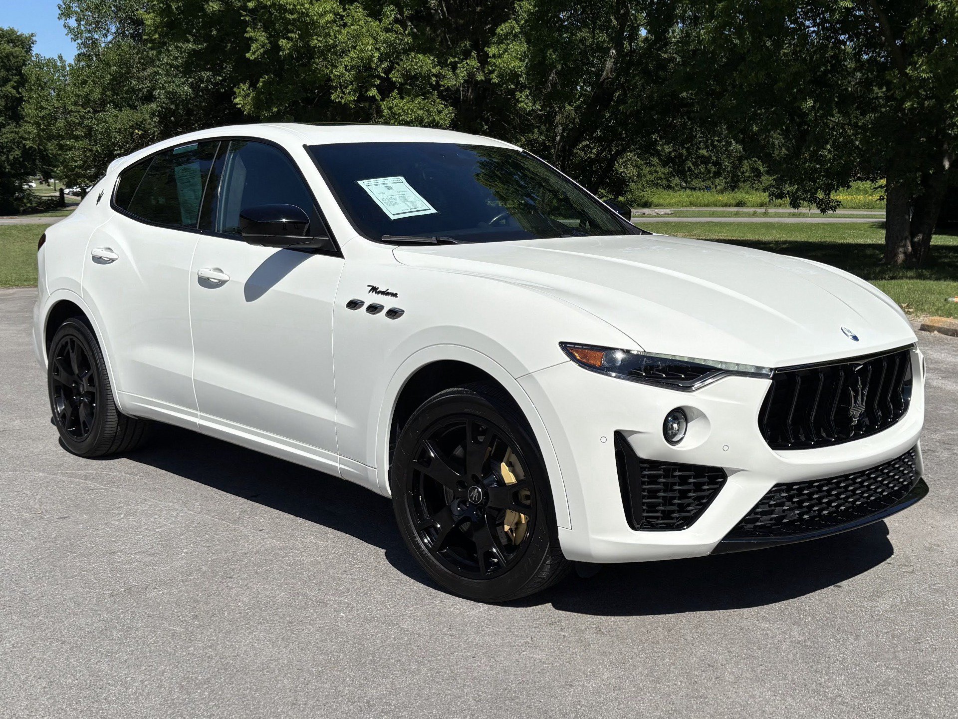 Used 2022 Maserati Levante Modena AWD/4WD image 1