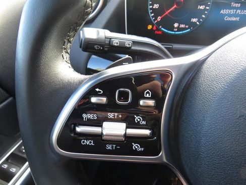 Used 2021 Mercedes-Benz GLA 250 4MATIC image 10