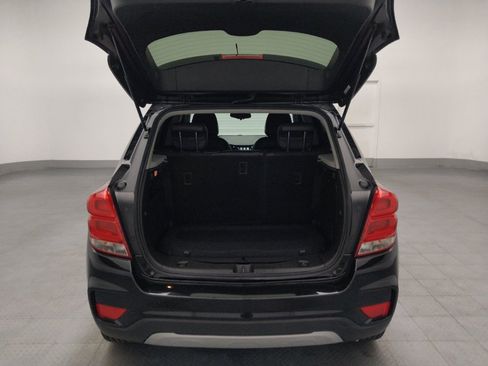 Used 2019 Chevrolet Trax LT w/ LT Convenience Package FWD image 29