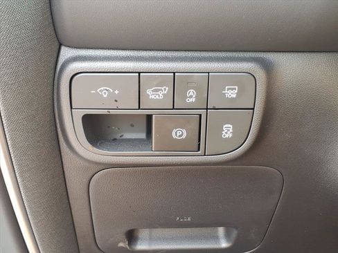 Used 2026 Hyundai Palisade Calligraphy FWD image 19