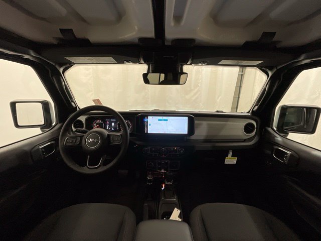 New 2026 Jeep Gladiator Mojave AWD/4WD image 16