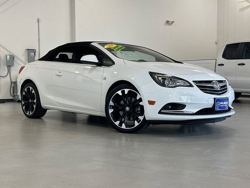 Used 2019 Buick Cascada Sport Touring image 1