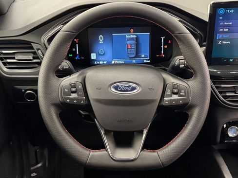 New 2026 Ford Escape ST-Line w/ Tech Pack #1 image 17