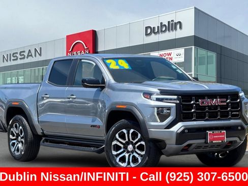 Used 2024 GMC Canyon AT4 w/ AT4 Premium Package AWD/4WD image 2