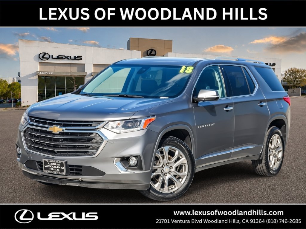 Used 2018 Chevrolet Traverse Premier w/ Driver Confidence II Package FWD image 1