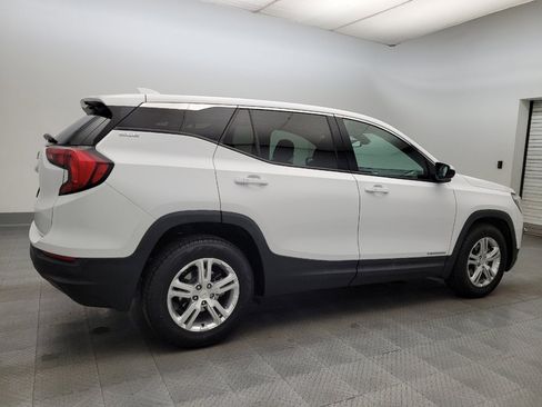 Used 2020 GMC Terrain SLE image 10