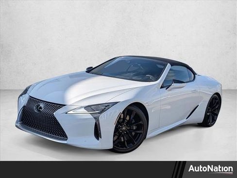 Used 2022 Lexus LC 500 Convertible image 1