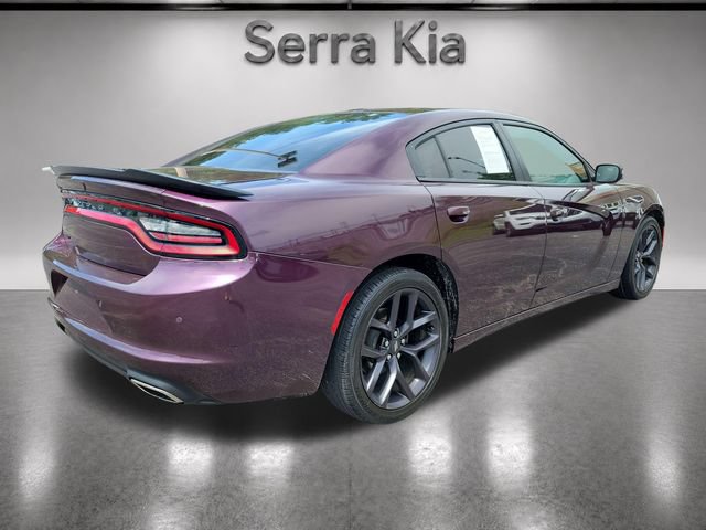 Used 2020 Dodge Charger SXT w/ Blacktop Package RWD image 5