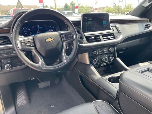 Certified 2024 Chevrolet Suburban Premier RWD image 12