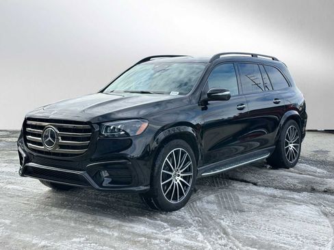 Used 2026 Mercedes-Benz GLS 580 4MATIC image 7