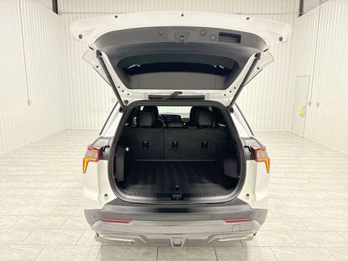 Used 2025 Chevrolet Equinox ACTIV image 27