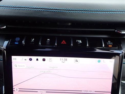 Used 2022 Jeep Grand Cherokee Trailhawk w/ Advanced Protech Group II image 22