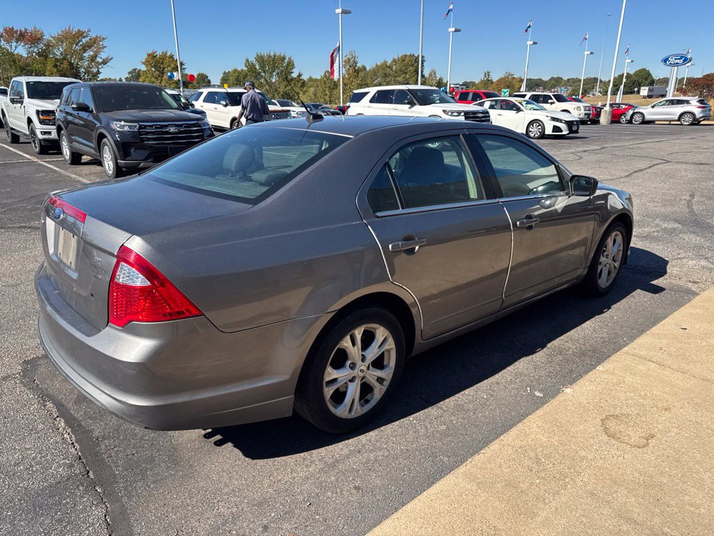Used 2012 Ford Fusion SE FWD image 8