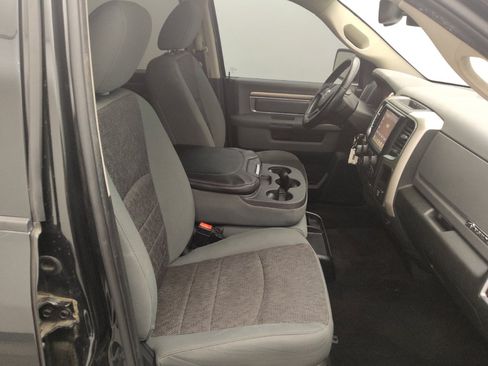 Used 2017 RAM 1500 Big Horn RWD image 21