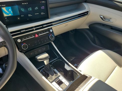 New 2026 Hyundai Tucson SEL image 26