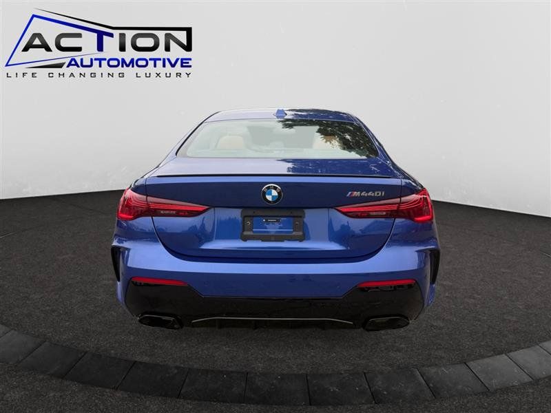 Used 2025 BMW M440i Coupe w/ Premium Package RWD image 7