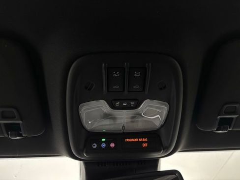 New 2026 GMC Canyon Denali image 23