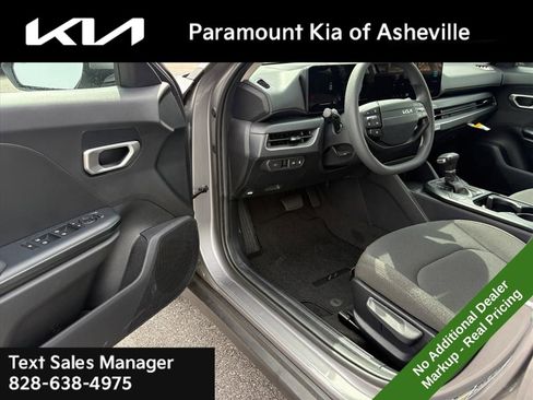 New 2026 Kia K4 LXS image 15