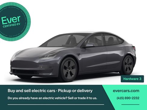 Used 2023 Tesla Model 3 Standard Range RWD image 1