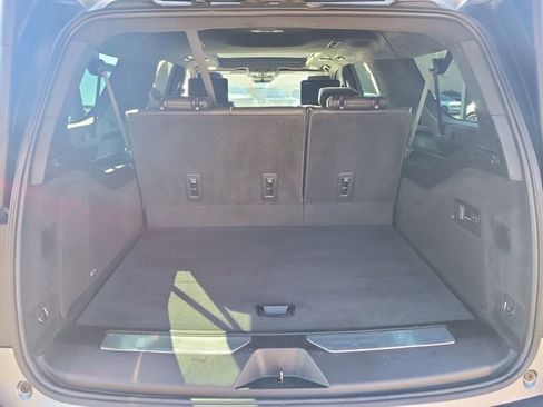 Used 2022 Cadillac Escalade ESV Sport Platinum w/ Heavy-Duty Trailer Package image 35