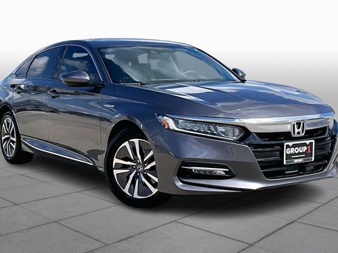 Used 2019 Honda Accord EX image 2