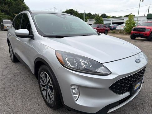 Used 2020 Ford Escape SEL FWD image 5