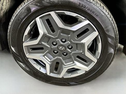 Used 2023 Hyundai Santa Fe Limited image 33