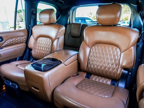 Used 2023 INFINITI QX80 Sensory w/ Cargo Package image 21