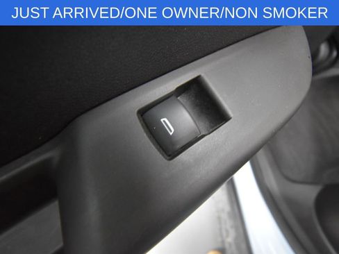 Used 2023 Chevrolet Bolt LT image 10