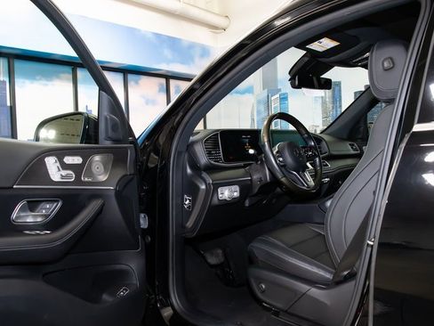 Certified 2022 Mercedes-Benz GLS 450 4MATIC image 13