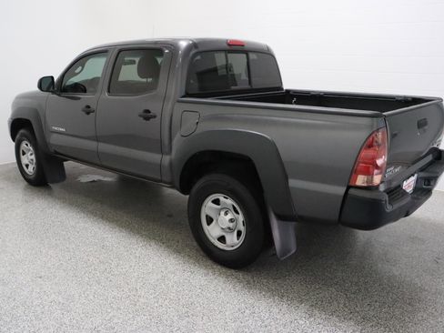 Used 2013 Toyota Tacoma PreRunner w/ Convenience Pkg image 9
