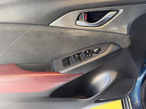 Used 2018 MAZDA CX-3 Grand Touring FWD image 10