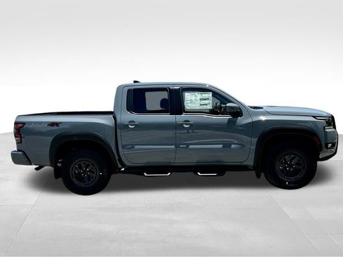 New 2025 Nissan Frontier PRO-4X w/ Pro Convenience Package image 8