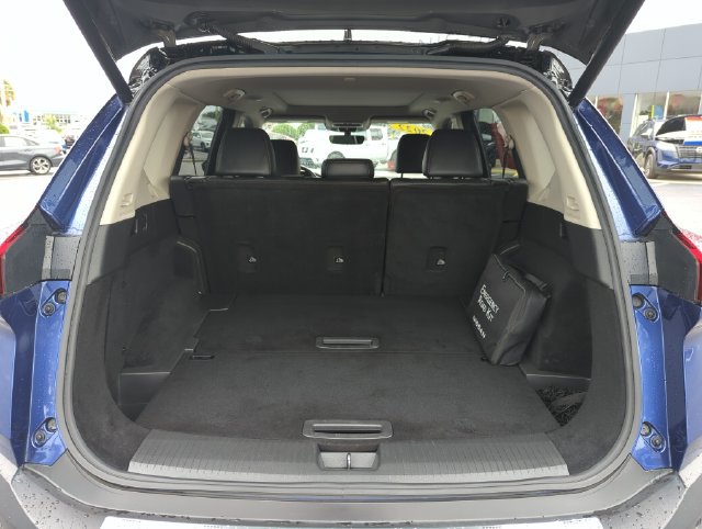 Certified 2022 Nissan Rogue Platinum w/ Head-Up Display Package FWD image 19