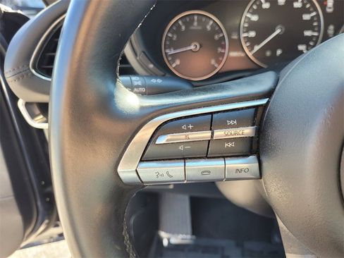 Used 2019 MAZDA MAZDA3 Sedan w/ Preferred Package image 30