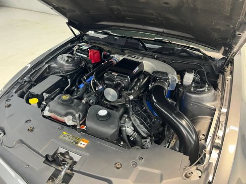 Used 2011 Ford Mustang GT Premium w/ Brembo Brake Pkg RWD image 14