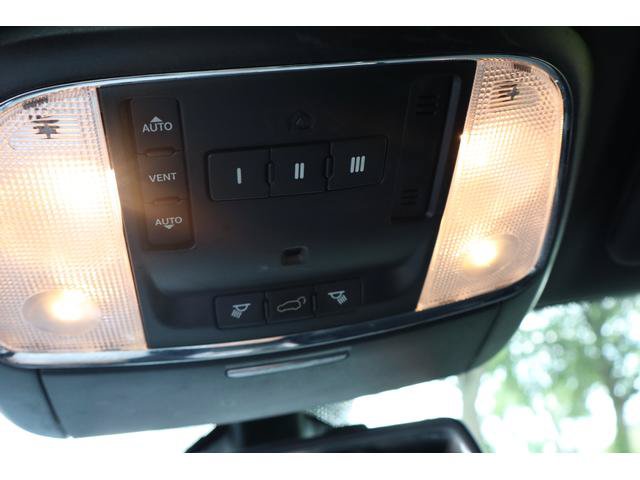 Used 2015 Jeep Grand Cherokee Altitude AWD/4WD image 23