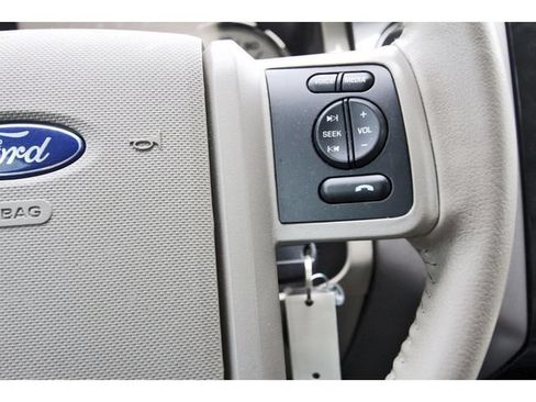 Used 2014 Ford Expedition Limited w/ Equipment Group 301A RWD image 19