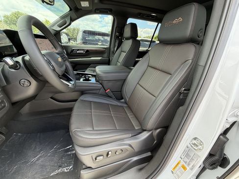 New 2026 Chevrolet Tahoe High Country RWD image 20