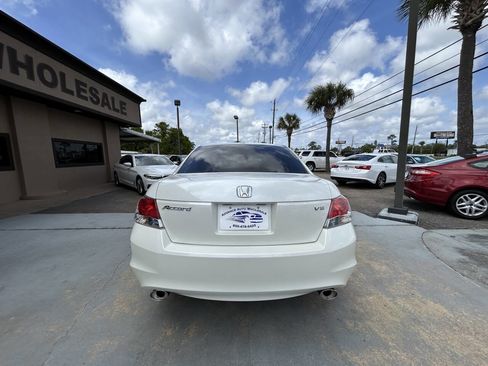 Used 2010 Honda Accord EX-L image 6