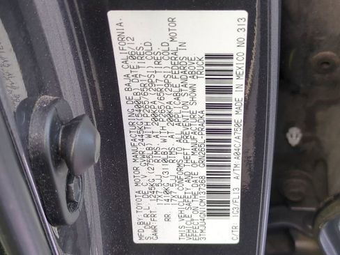 Used 2012 Toyota Tacoma PreRunner image 28