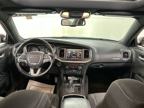 Used 2016 Dodge Charger R/T RWD image 18