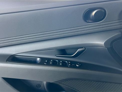New 2026 Hyundai Elantra SEL Sport image 11