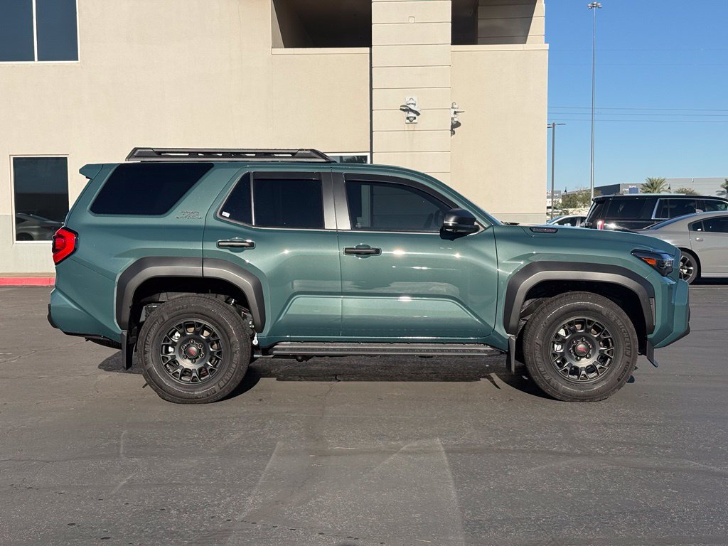 Used 2026 Toyota 4Runner TRD Off-Road Premium AWD/4WD image 2