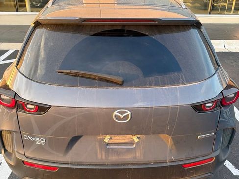 Used 2025 MAZDA CX-50 AWD 2.5 S w/ Premium Package image 11
