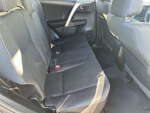 Used 2013 Toyota RAV4 XLE image 10