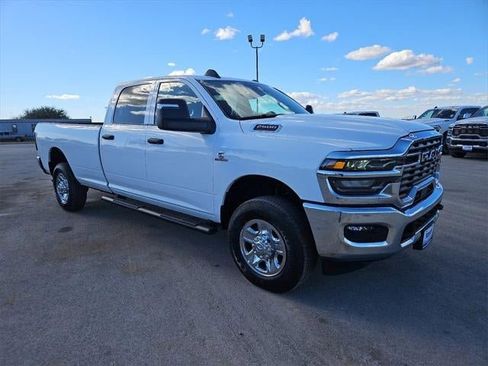 New 2026 RAM 2500 Tradesman image 40