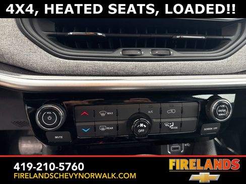 Used 2023 Jeep Compass Latitude image 8