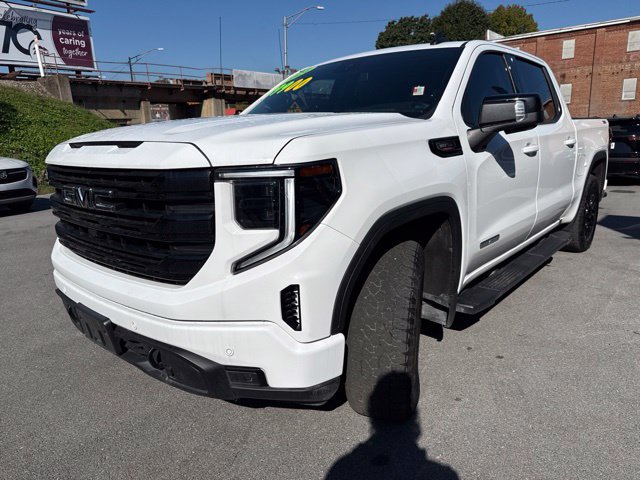 Used 2024 GMC Sierra 1500 Elevation w/ Elevation Premium Package AWD/4WD image 5